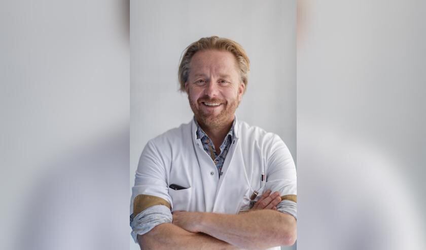Longarts Erik Kapiteijns.