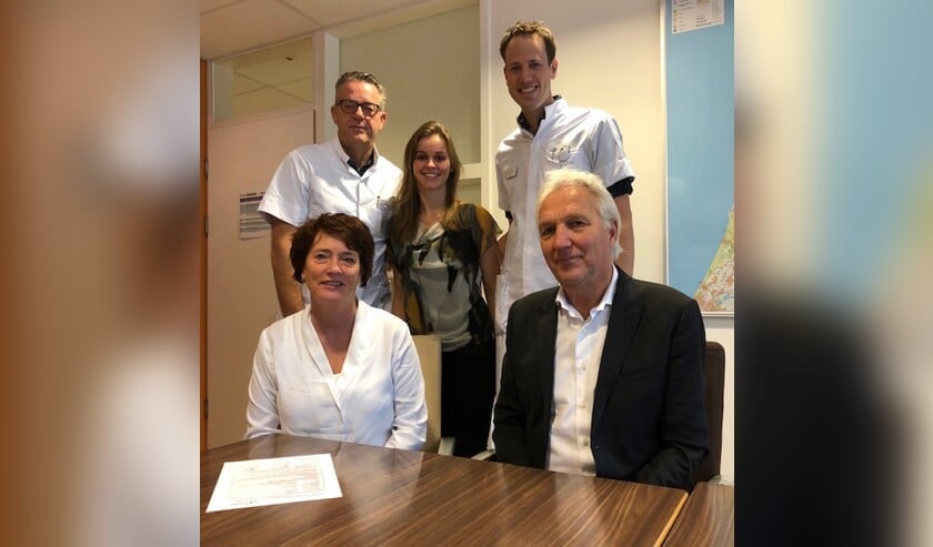 Arno Wiersema, Liliane Roosendaal, Vincent Jongkind, Sylvia van Rossum en Arno Timmermans (v.l.n.r.)