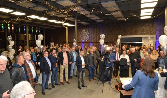 De nieuwjaarsreceptie van de gemeente Heemskerk wordt goed bezocht.