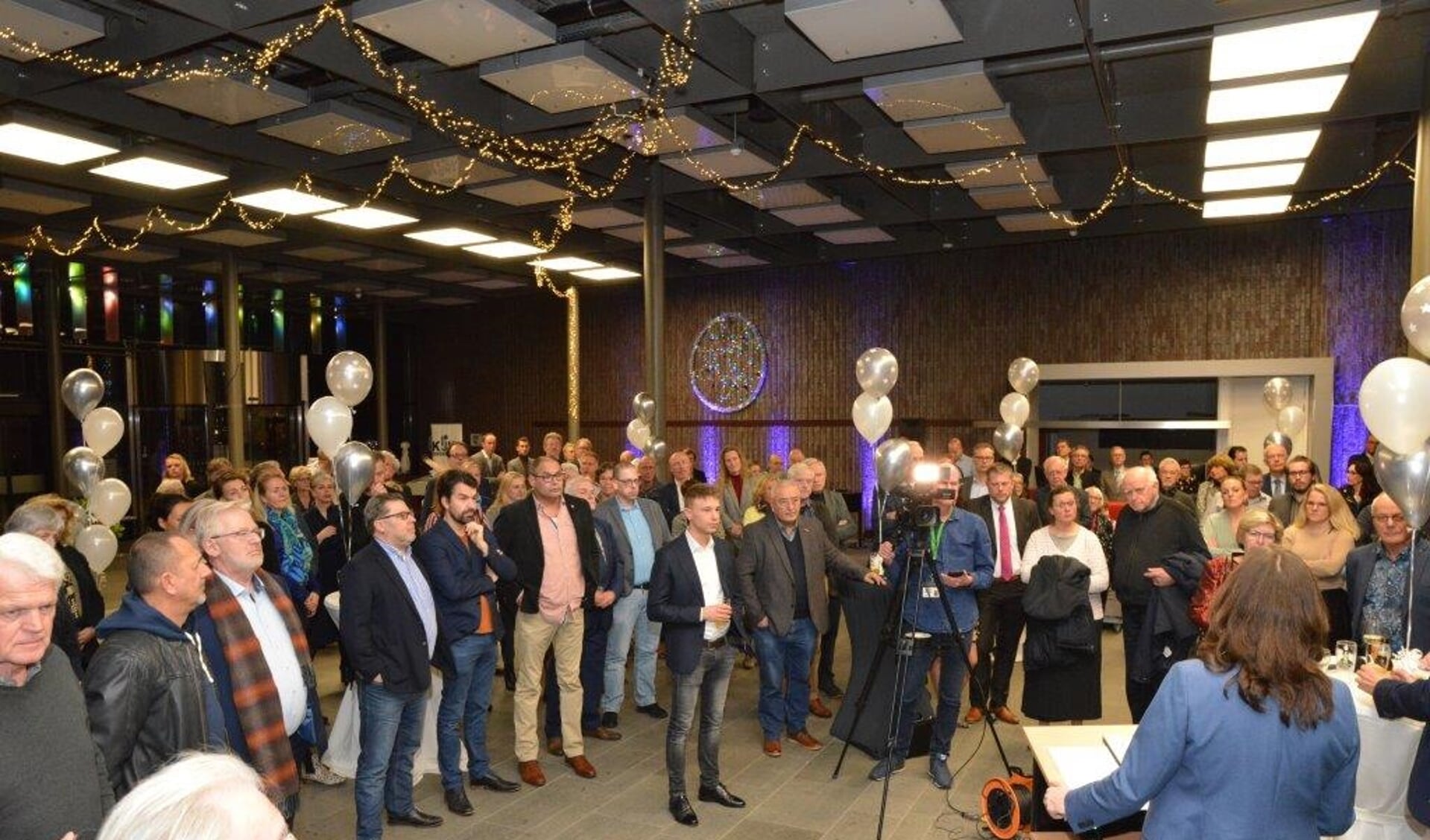 De nieuwjaarsreceptie van de gemeente Heemskerk wordt goed bezocht.