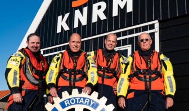<p>De KNRM Marken heeft nieuwe overlevingspakken nodig. </p>