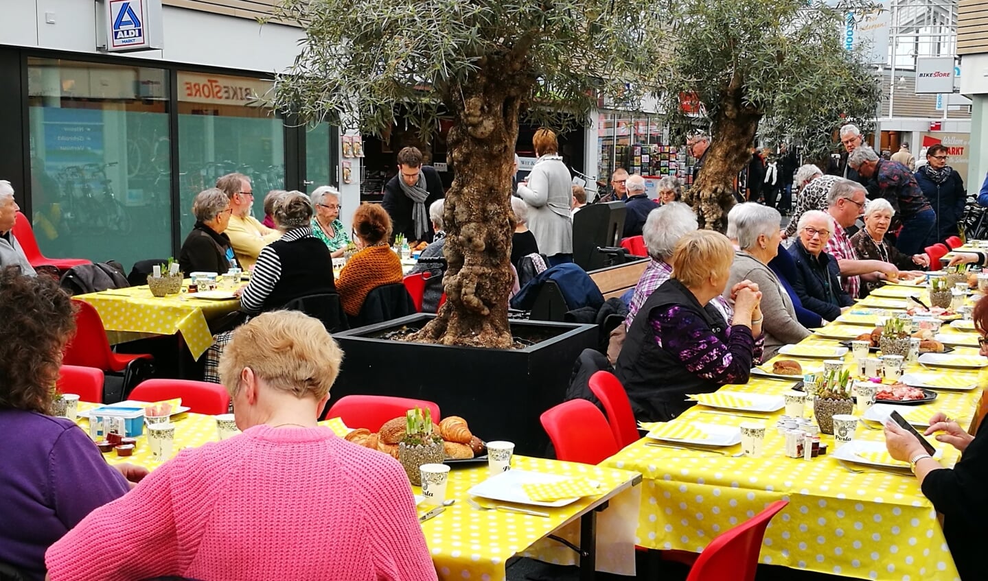 De buurtlunch wordt ontzettend gemist! 