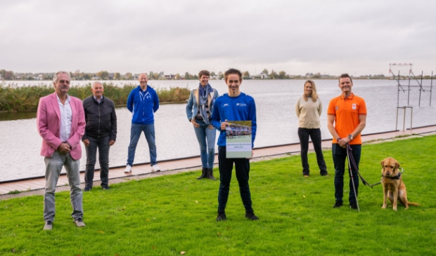 <p>De betrokkenen bij het Sportakkoord; Scwo/Brede School, de sportformateur, wethouder Kees van Waaijen, de buurtsportcoach en inwoners. </p>