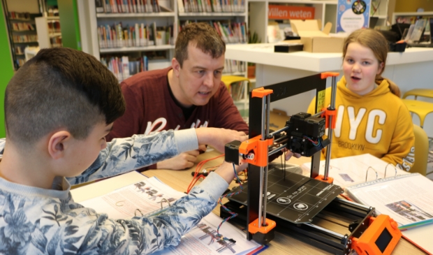 <p>4 tot 12 jarige leren spelenderwijs kennismaken met de digitale wereld.</p>