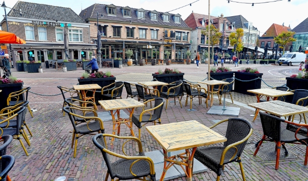 <p>Geen lege stoelen meer als het aan de horeca ligt</p>