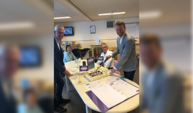 <p>Helaas geen wethouder. Wel de vrijwilligers van de Stadscamping, buurtlunch en Tour Delasalle.</p>