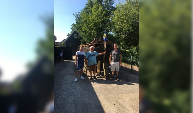 De Westfriesche Jol BC 15 met familie van den Dungen