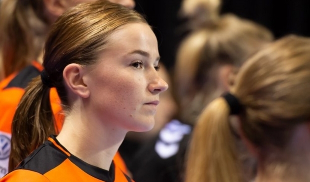<p>De Heerhugowaardse Bo van Wetering speelt volgend seizoen in Denemarken.</p>