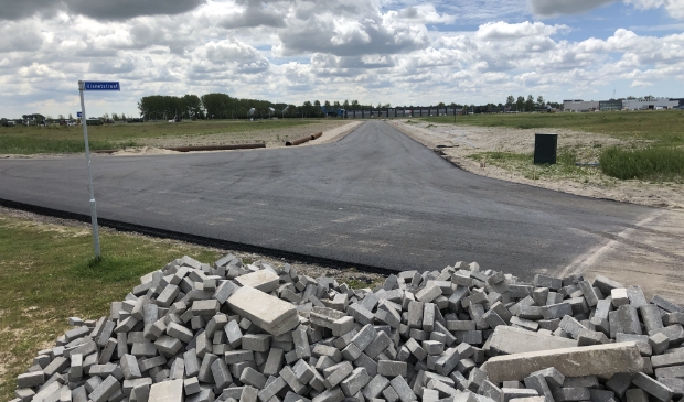 <p>Asfaltwerkzaamheden van Strukton aan de Visserijweg.</p>