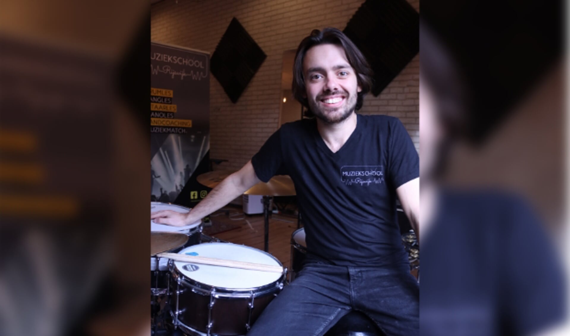 Gabriël Huisman, oprichter van Muziekschool Rijswijk, blijft ondanks alle ontwikkelingenpositief. 