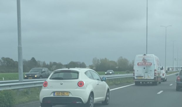 <p>Bumperkleven en van de weg afdrukken op de A9 bij Uitgeest.</p>
