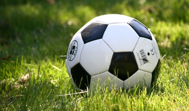 <p>De bal rolt dit keer over het scherm.</p>