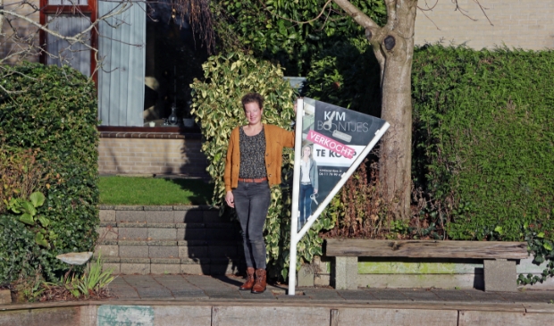 <p>Marloes Oudeman is ontzettend blij met het nieuwe pand voor Thuisbij in Schagen.</p>