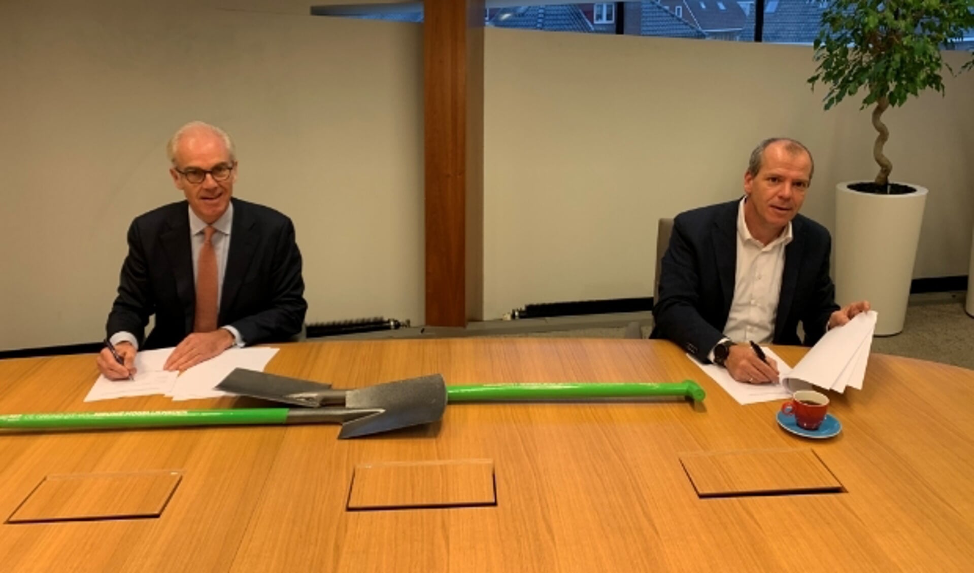 Kpn Alphen Aan Den Rijn Boskoop krijgt glasvezel van KPN NetwerkNL | Al het nieuws uit Alphen