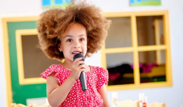 <p>Muziek maken, zingen, het maakt kinderen blij!</p>