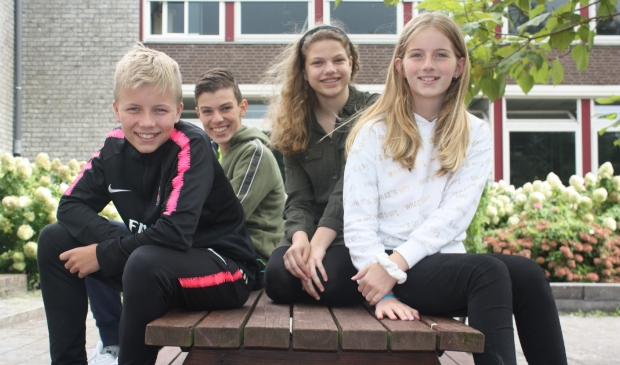 <p>Het Bernard Nieuwentijt College is een kleinschalige middelbare school.</p>