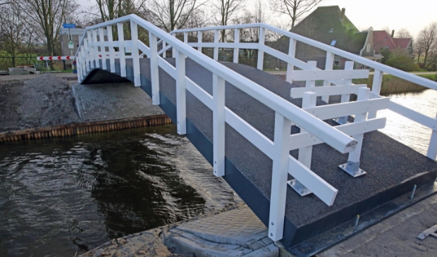<p>Mooi is 'ie zeker. Maar of de nieuwe brug nou zou praktisch is...</p>