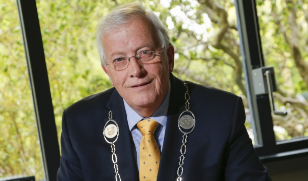 <p>Burgemeester Nijpels</p>