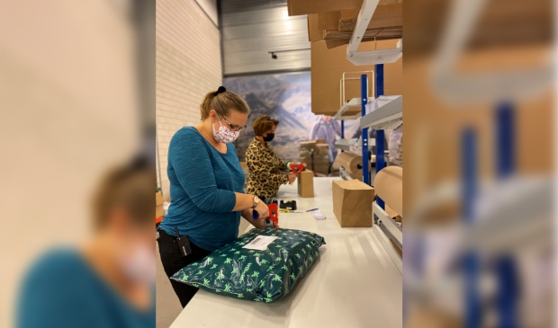 <p>Vrijbuiter heeft vanuit de winkel Zaandam een eigen 'persoonlijke bezorgservice' opgezet voor de pakketten in en rond Zaandam. </p>