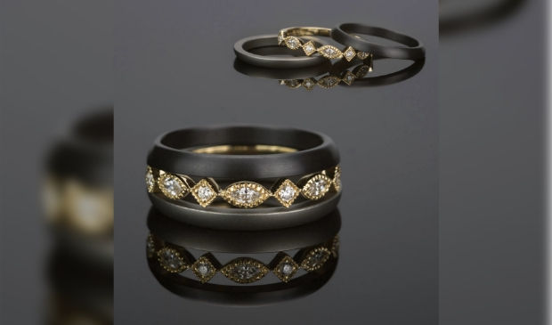 <p>Prachtige sieraden van Marc Lange.</p>