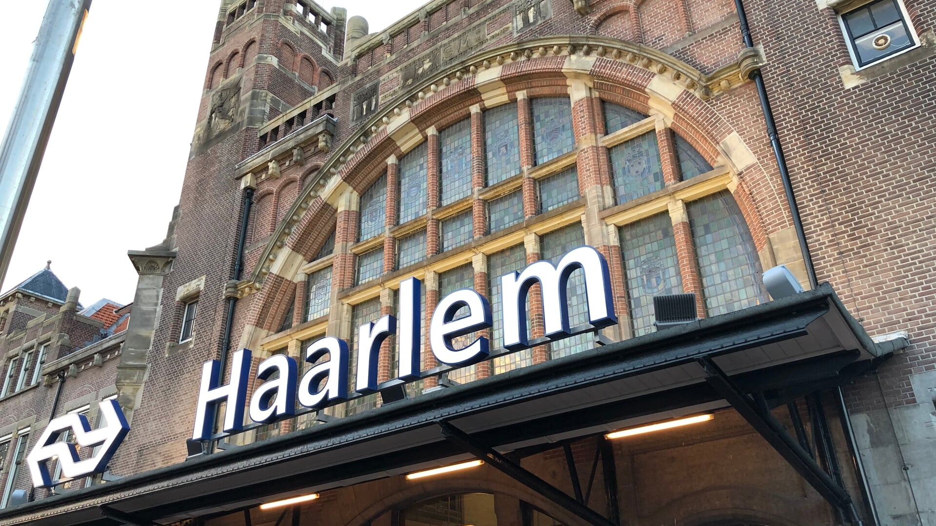 Tussen Haarlem en Leiden rijden geen treinen