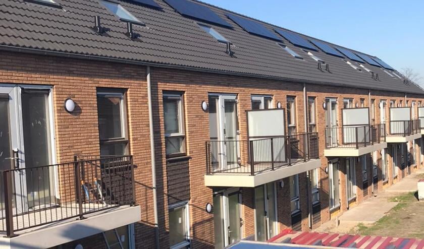 De woningen aan Drontermeer.