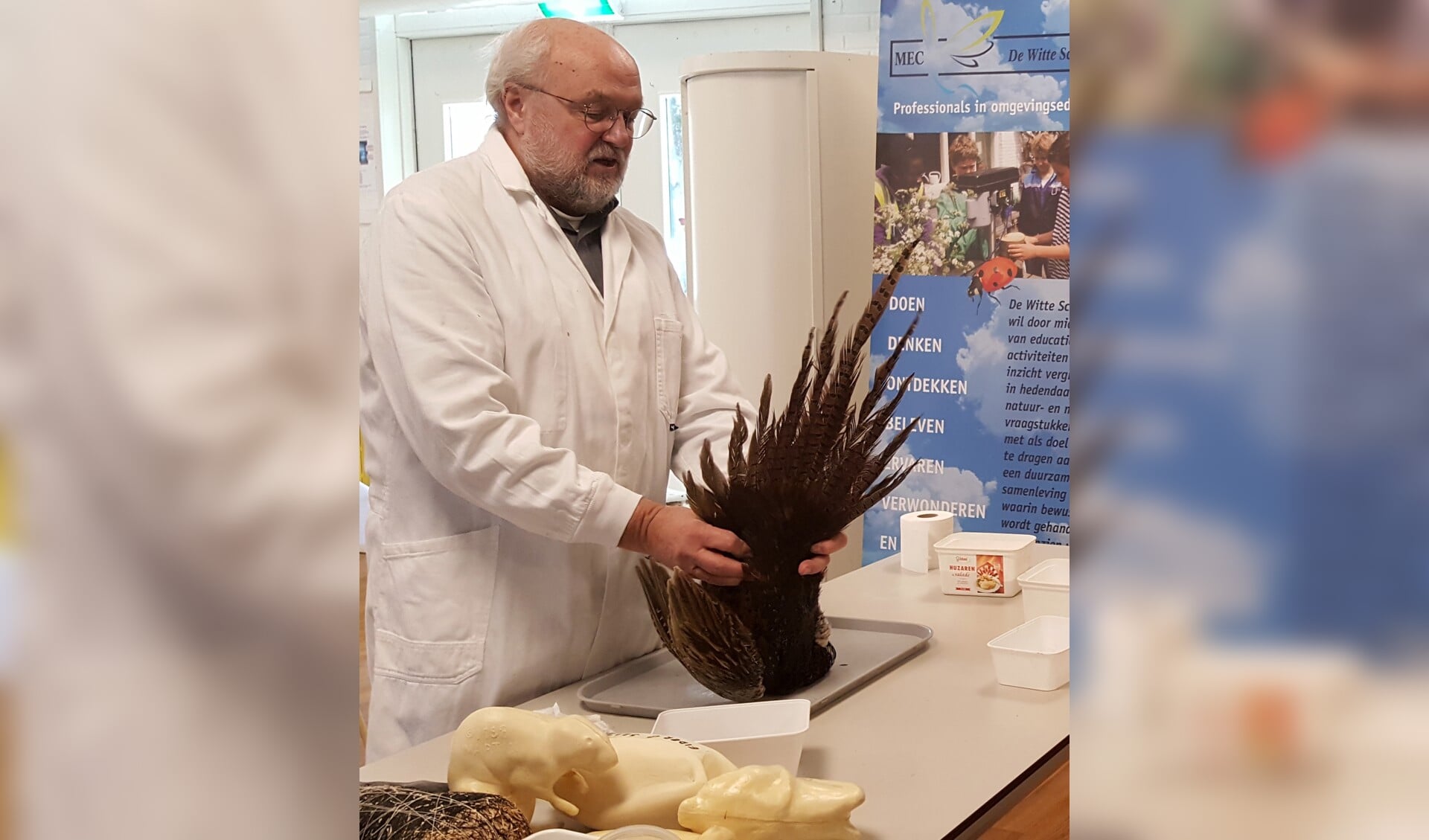 Preparateur Jan van Hout vertelt alles over het opzetten van dieren.