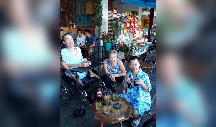 Els Ligthart in Vietnam.