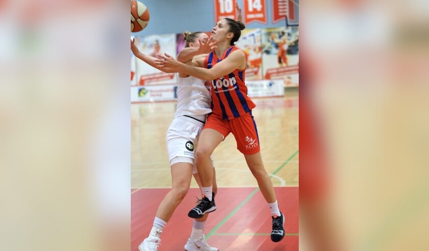 Katie Bussey, lady of the game in Bemmel met 25 punten waarvan 4 driepunters.