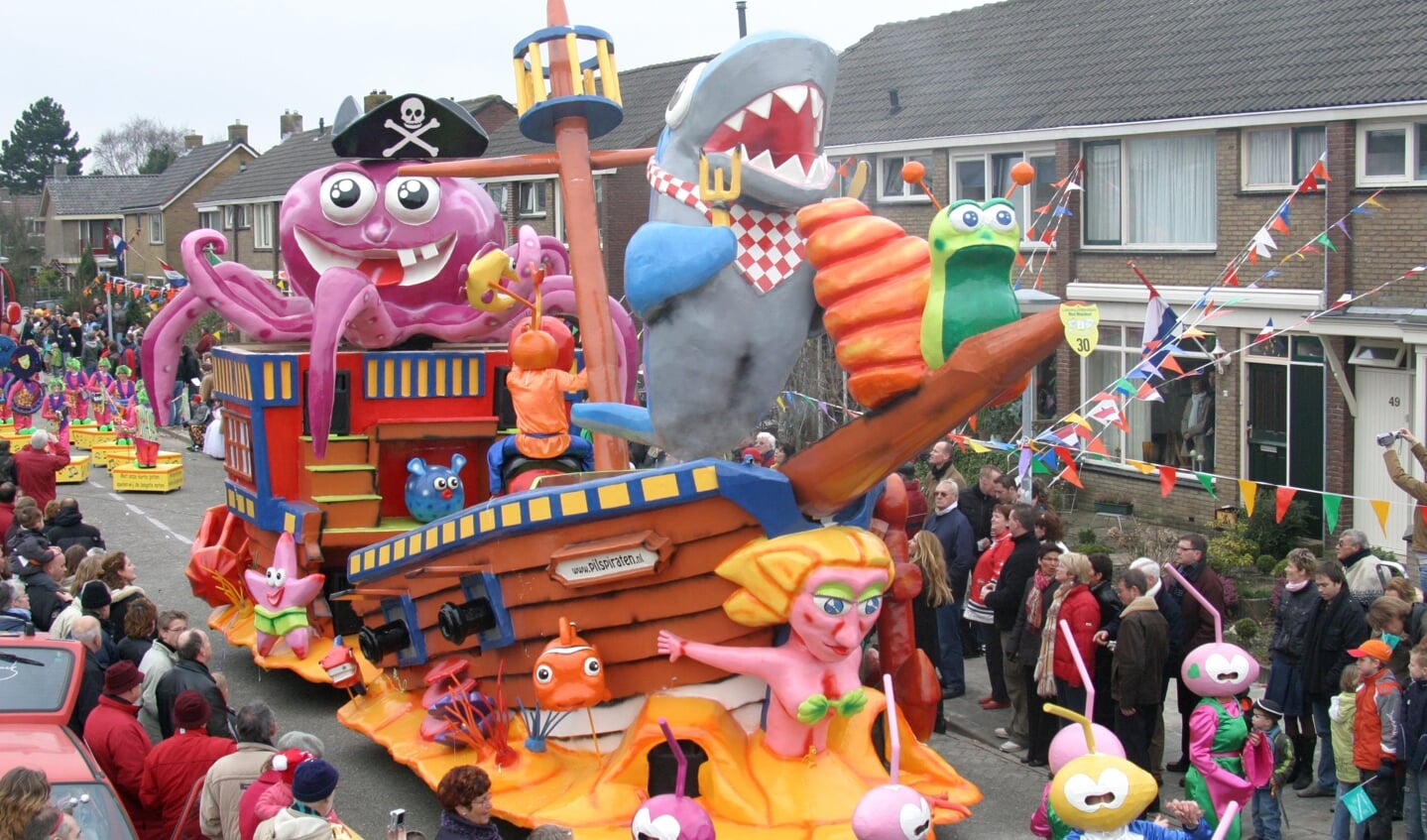 Hoogtepunt voor De Pilspiraten was hun creatie van De Snorkels in 2007: 'Met carnaval zijn wij diep gezonken'. 