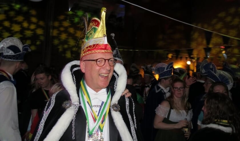Prins Roberto de Eerste wenst iedereen een misdadig carnaval toe.