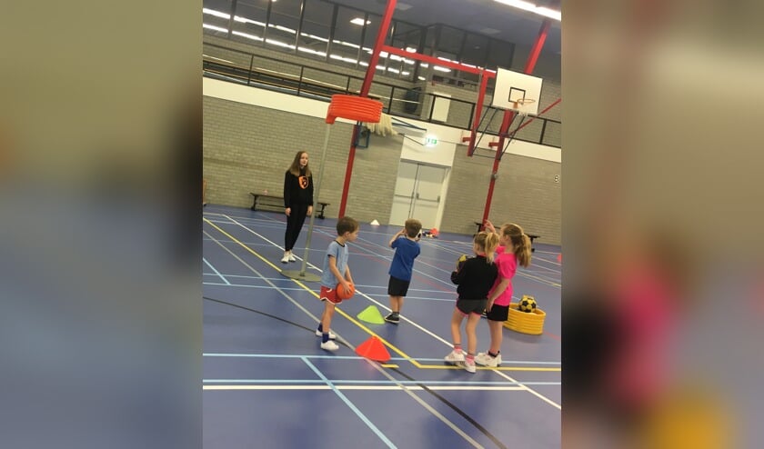 Kinderen vermaken zich prima bij de eerste kangoeroe training.