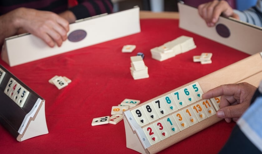 Wekelijks rummikuppen in Daalmeer.