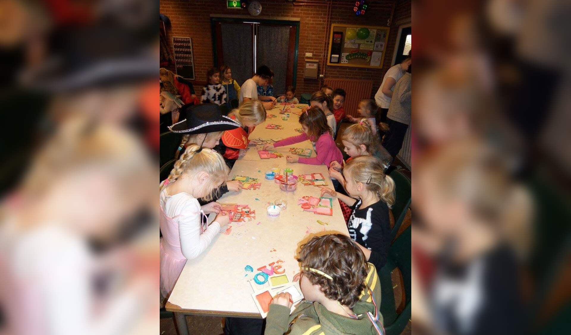 Het is carnaval op 22 februari bij Kindervreugd.