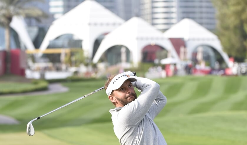Luiten in actie in de Dubai Desert Classic. ,,De laatste ronde daar had ik het heel moeilijk.''