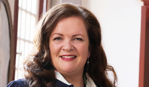 Wethouder van financiën Esther Heutink wil de horeca zoveel mogelijk helpen.