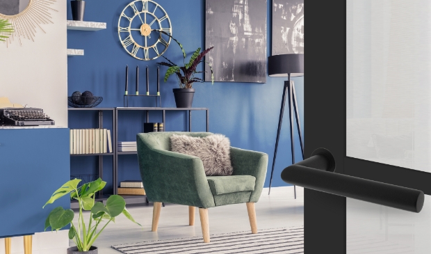 De Living Black collectie deurbeslag.