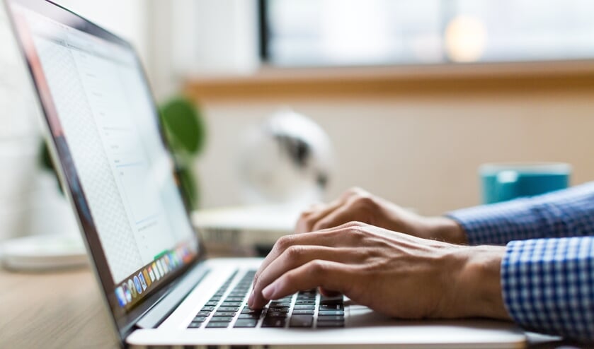 De Waaier vraagt laptops voor leerlingen, ouderen en patiënten