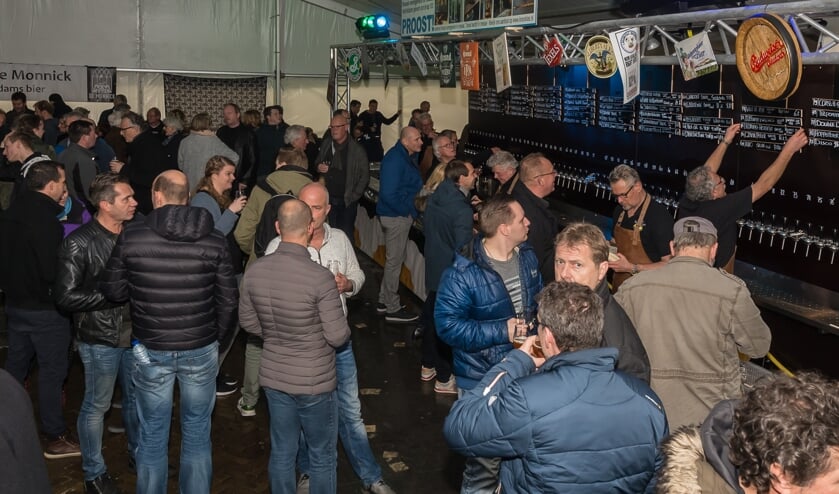 De grote hoeveelheid mensen dicht bij elkaar maakt veel mensen ongerust. Om die reden hebben de eigenaren van het biercafé het evenement afgelast. Voorlopig, want er komt een nieuwe editie.