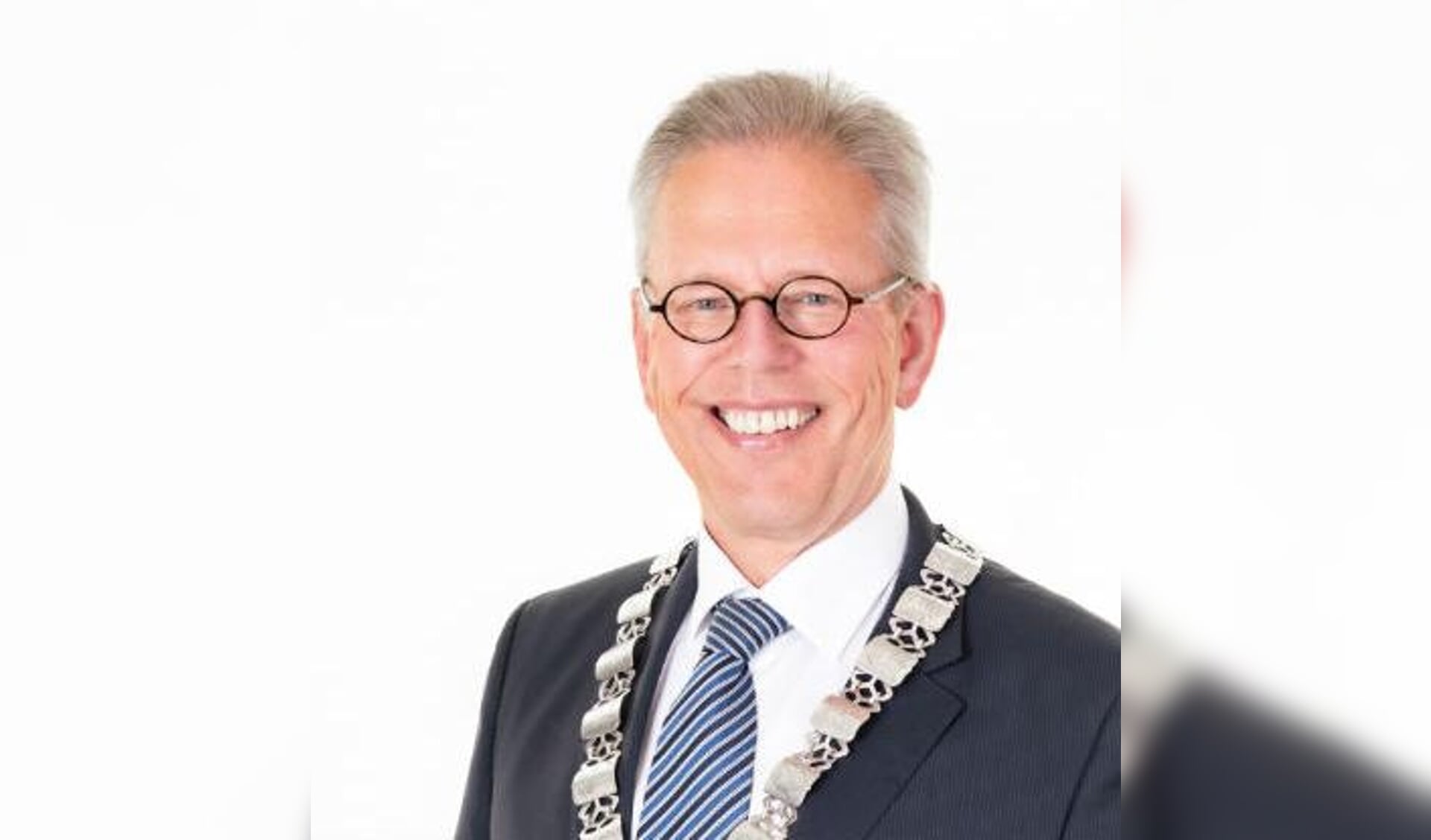 Burgemeester Don Bijl: 