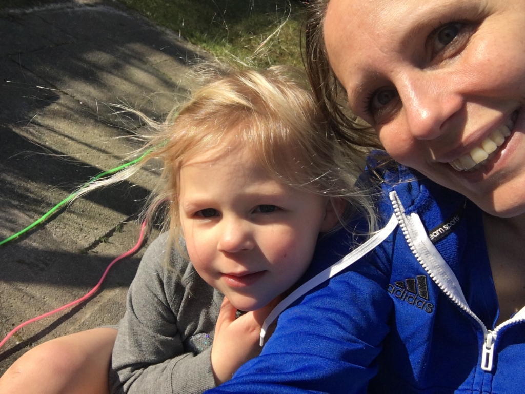 Vakleerkracht Gym Meriam Groot met haar dochter.