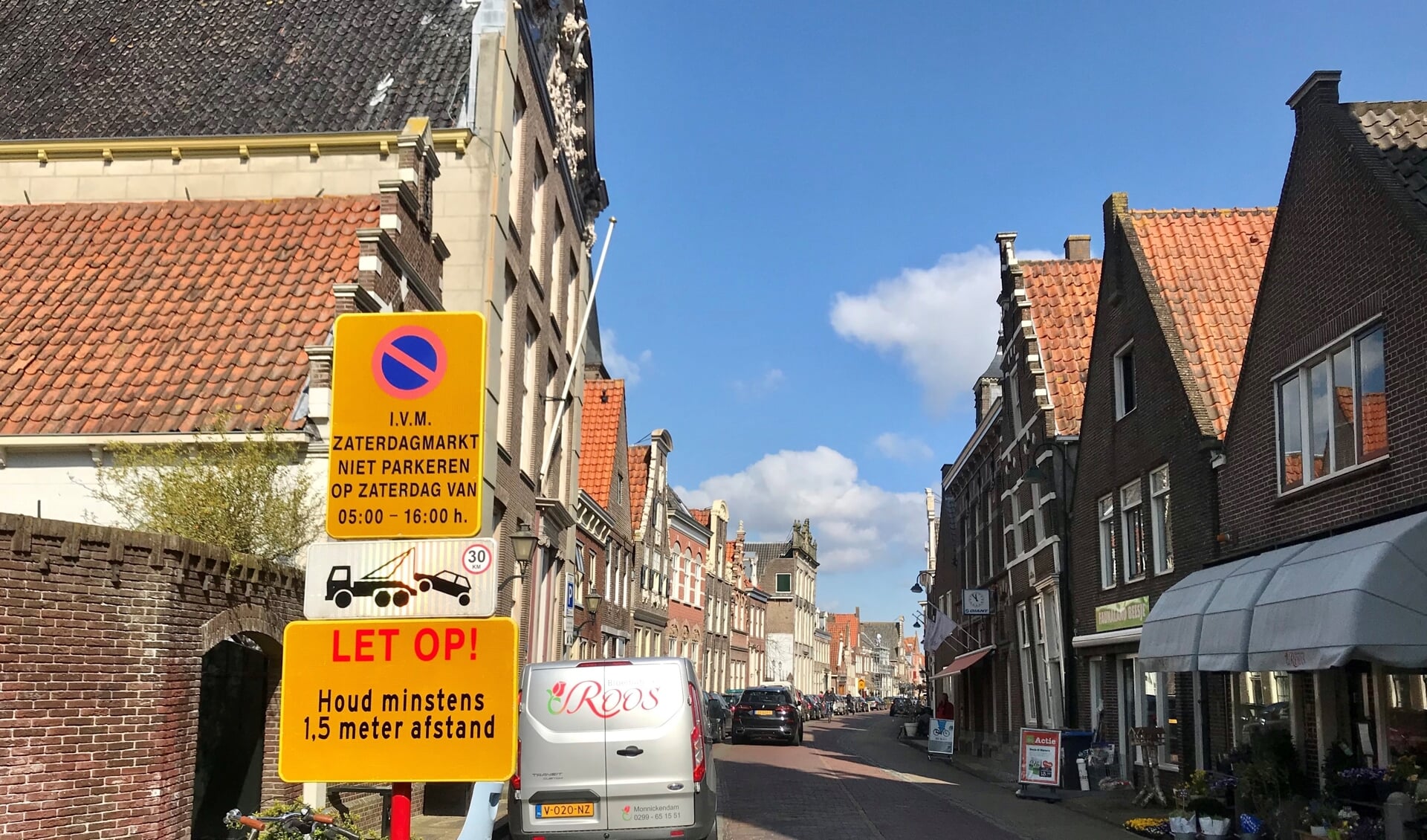 Lege straten in Monnickendam.