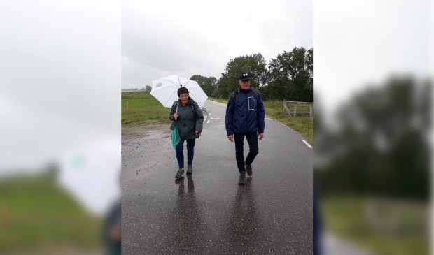 Geen drukke en gezellige wandeling, slechts het bestuur loopt de 40MM. 15 mei 2021 weer nieuwe 40MM.