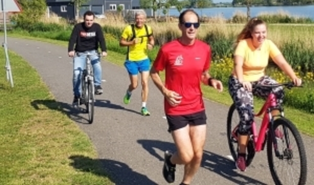 Dennis kreeg steeds meer volgers.