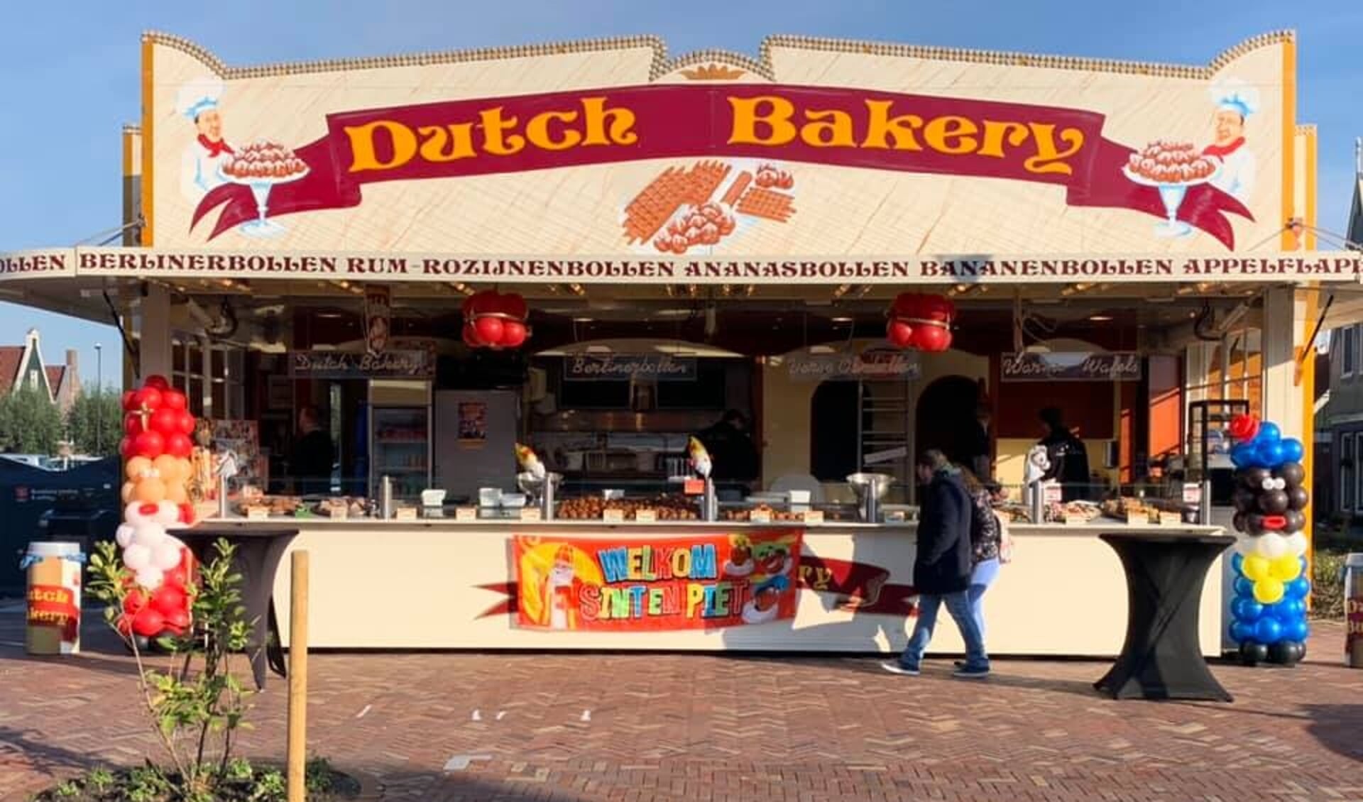 Dutch Bakery van half mei tot half augustus op de Dijk in Volendam. 