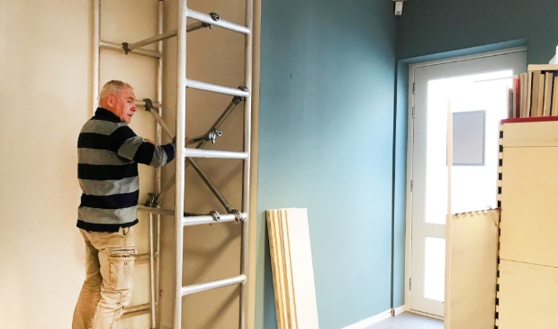 Er wordt hard gewerkt in de Baanbreker.