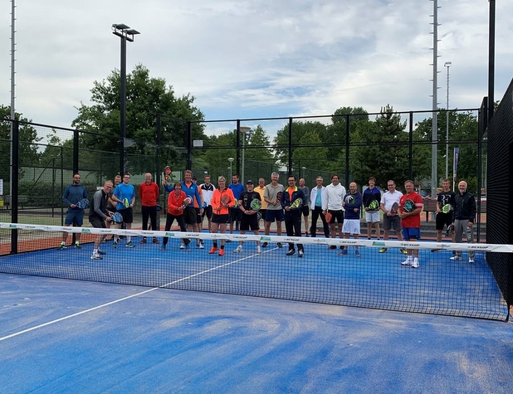 Padel is de snelstgroeiende sport in Nederland.