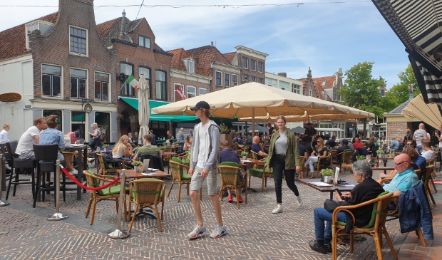 Yes, de terrassen zijn weer open!