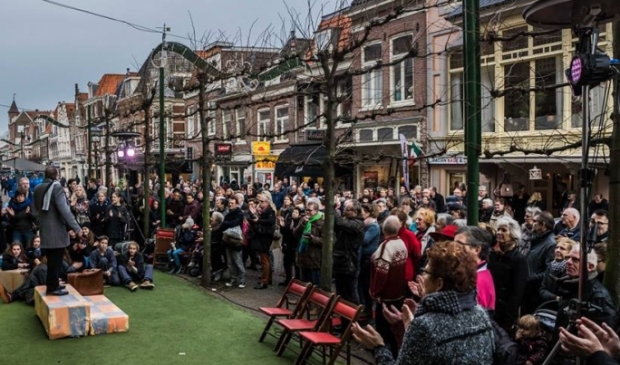 In vijf jaar tijd groeide de Herberg uit tot een evenement waar ieder jaar zo’n vijfhonderd vrijwilligers aan meededen.