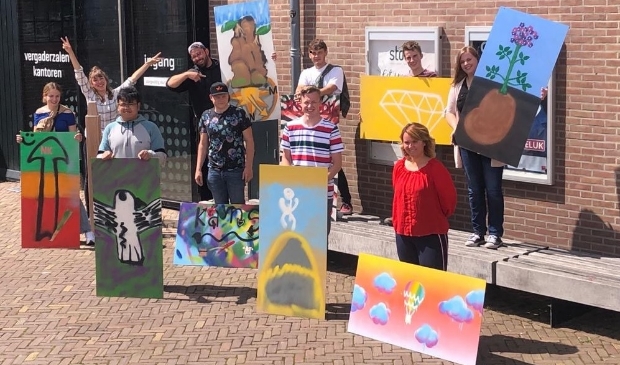 Groepsfoto Gouden Kans jongeren.